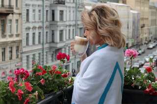 Гостиница Астон Санкт-Петербург ПОЛУЛЮКС панорамный с балконом и видом на проспект-6